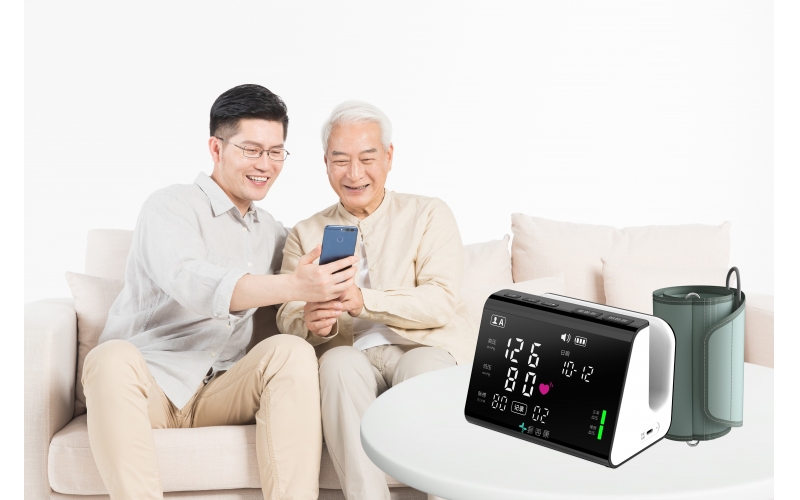 How Does a Bluetooth Blood Pressure Meter Help People with Hypertension?